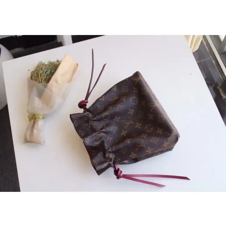 Fashionrep Bags LV 19B570240 0721